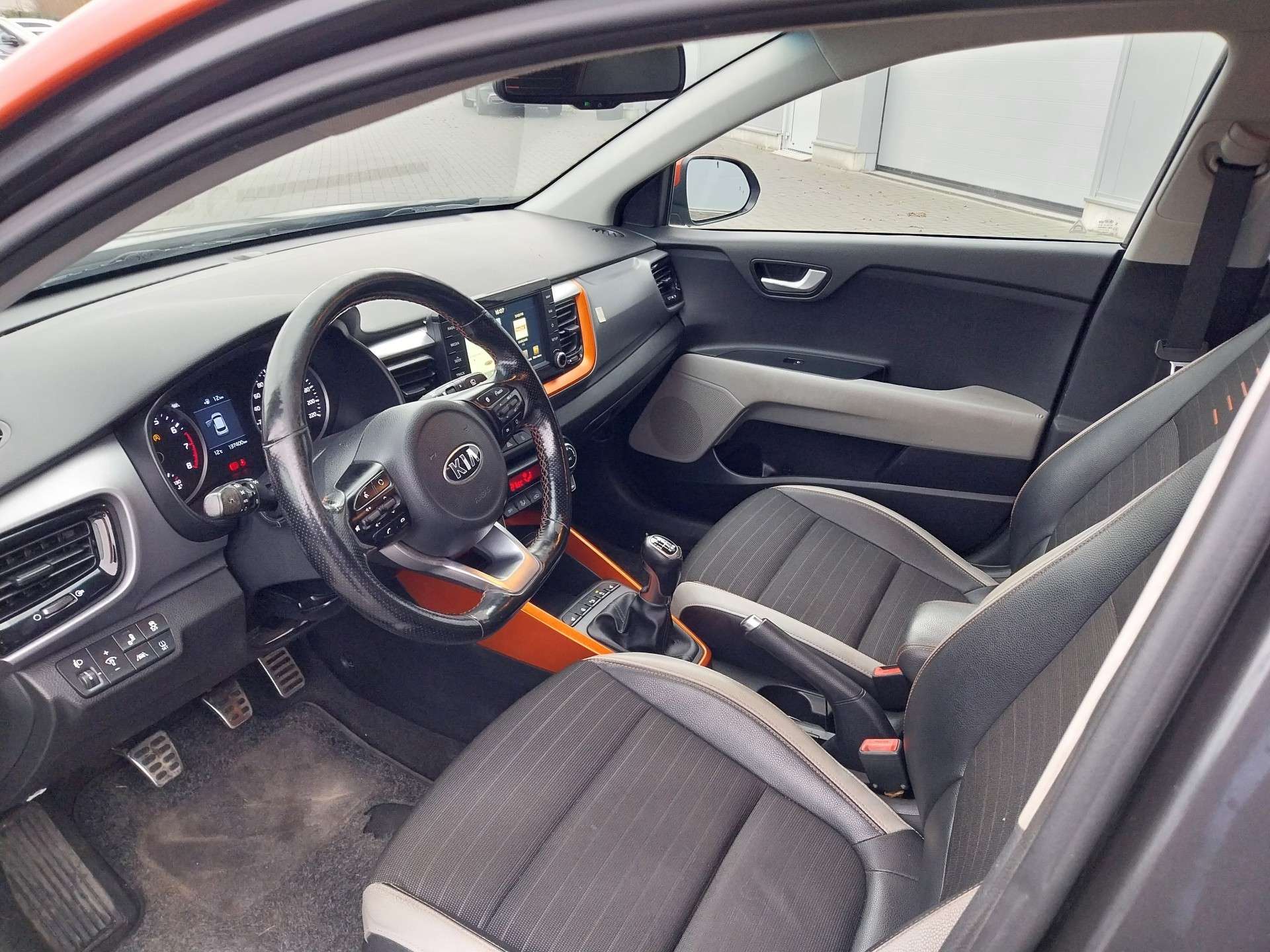 Kia Stonic 1.0 T /ATTACHE-REMORQUE/GPS/BLUETOOTH/GARANTIE/