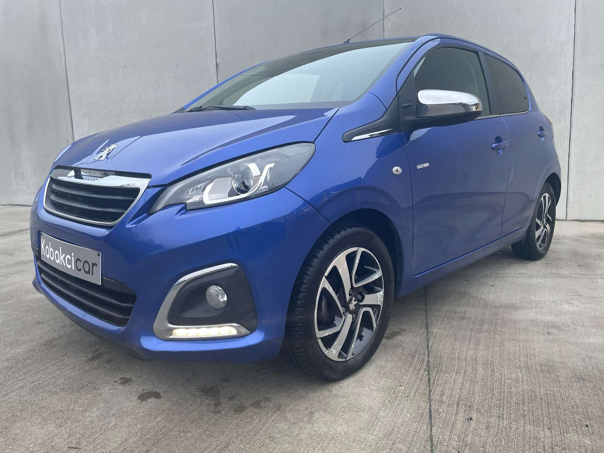Peugeot 108 1.0 VTi /JANTES ALU/CLIM/CRUISE/A VOIR !!!