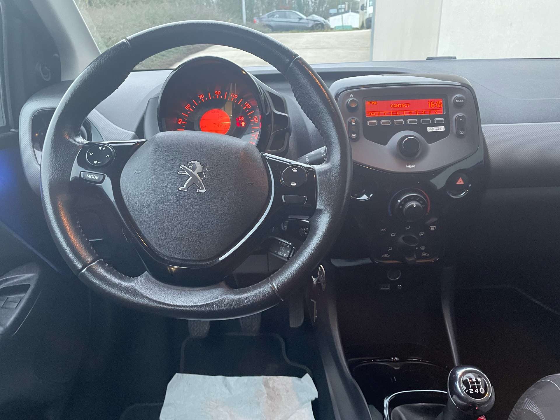 Peugeot 108 1.0 VTi /JANTES ALU/CLIM/CRUISE/A VOIR !!!