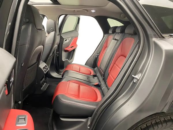 Jaguar F-pace 2.0 D R-Sport*GARANTIE 12 MOIS*TOIT OUVRANT*CAMERA