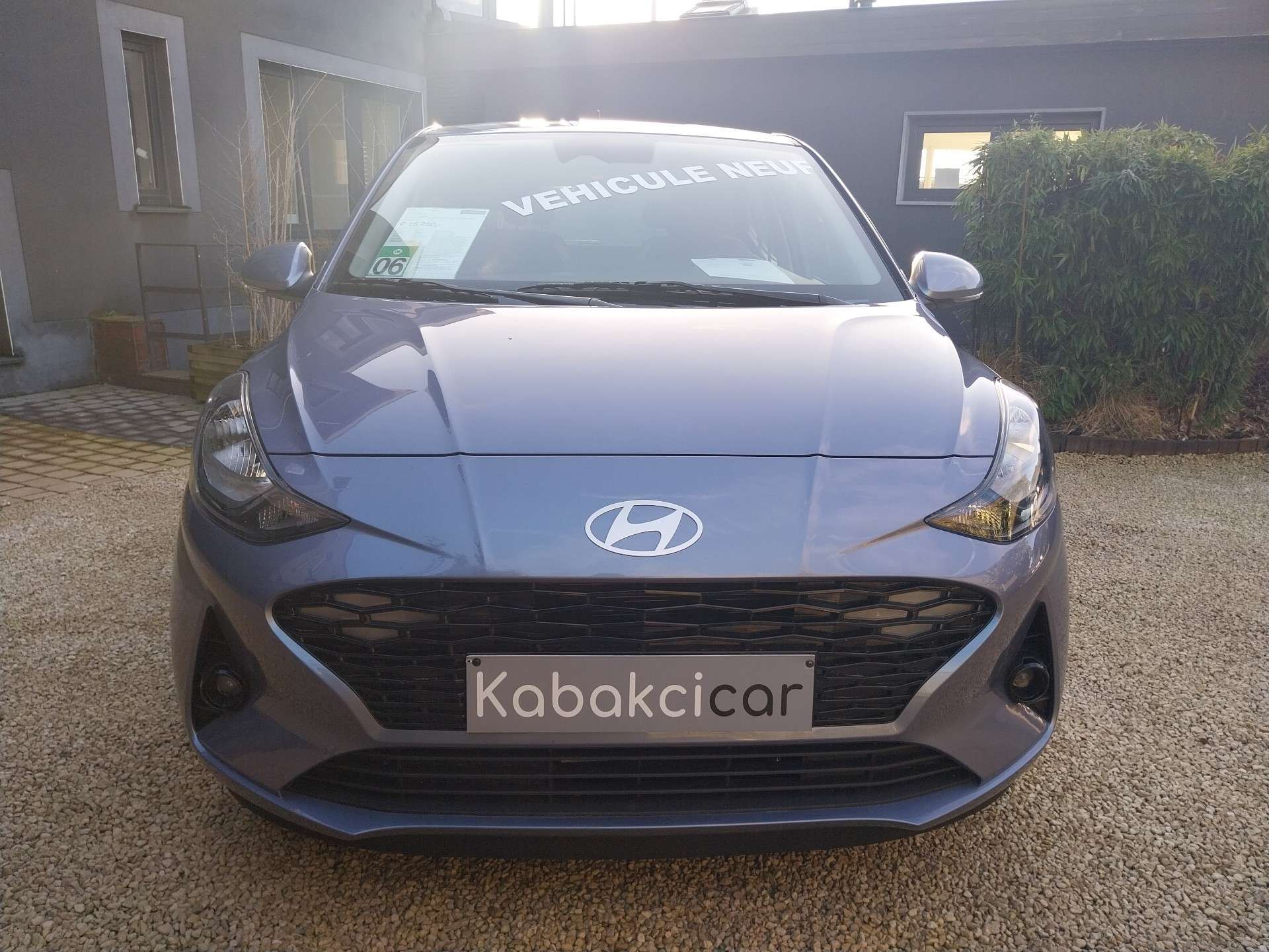 Hyundai i10 1.0 Comfort - Neuve 0KM Citadine Fiable et Economique - Garantie pour roulez sans stress - Dispo 48H - Zone LEZ 12/2034