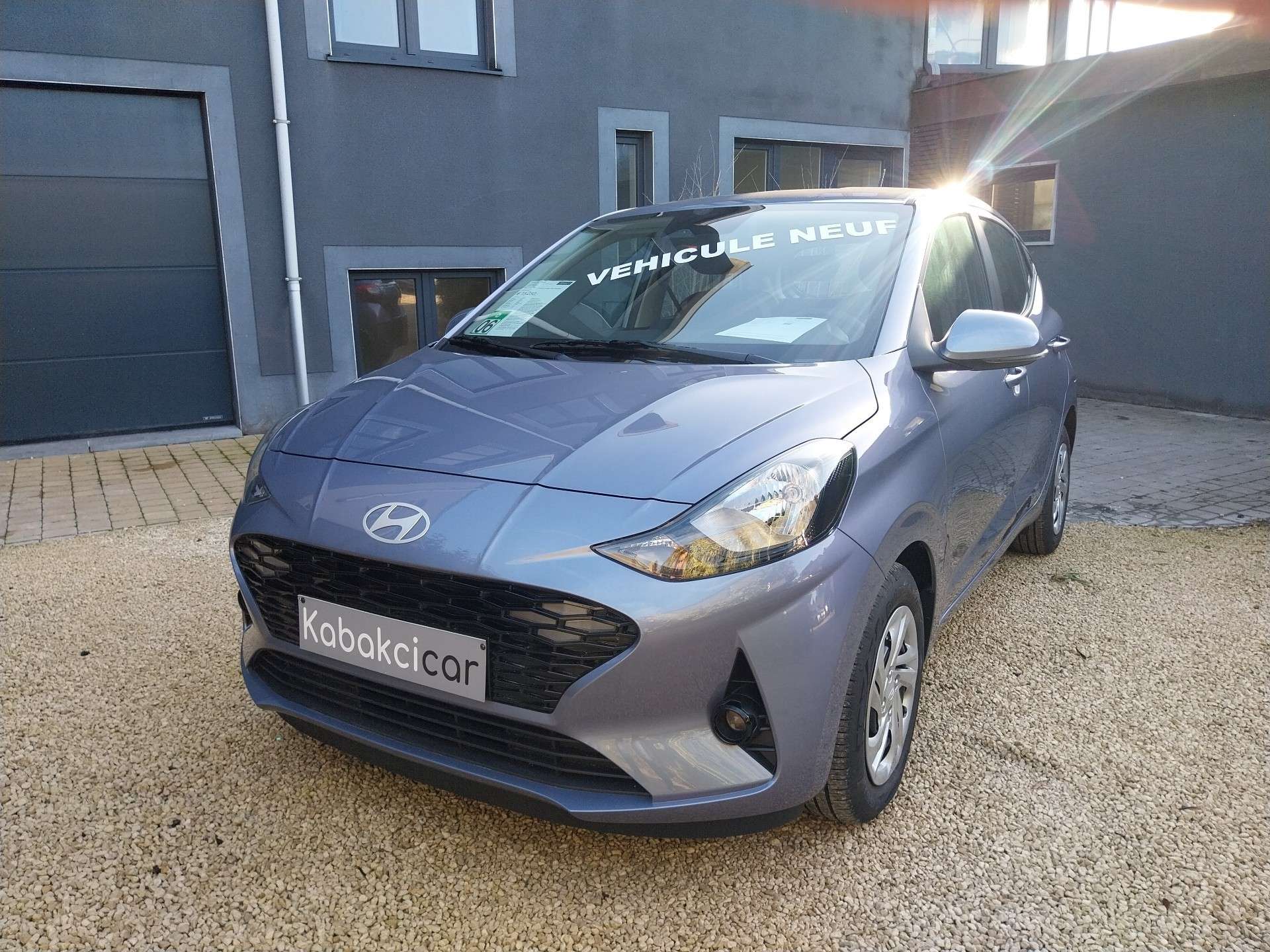 Hyundai i10 1.0 Comfort - Neuve 0KM Citadine Fiable et Economique - Garantie pour roulez sans stress - Dispo 48H - Zone LEZ 12/2034