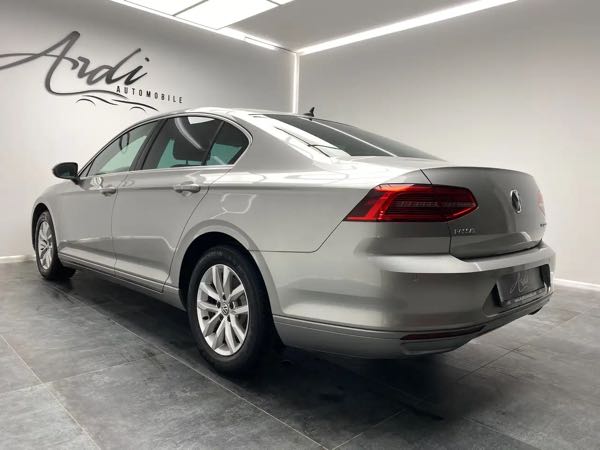 Volkswagen Passat 1.6 TDi *GARANTIE 12 MOIS*1er PROPRIETAIRE*GPS*