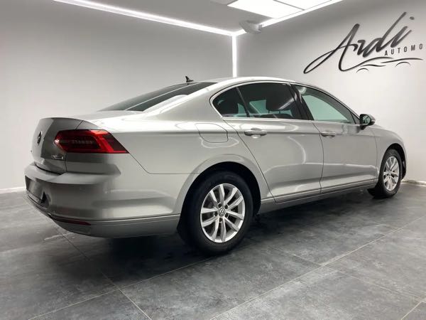 Volkswagen Passat 1.6 TDi *GARANTIE 12 MOIS*1er PROPRIETAIRE*GPS*