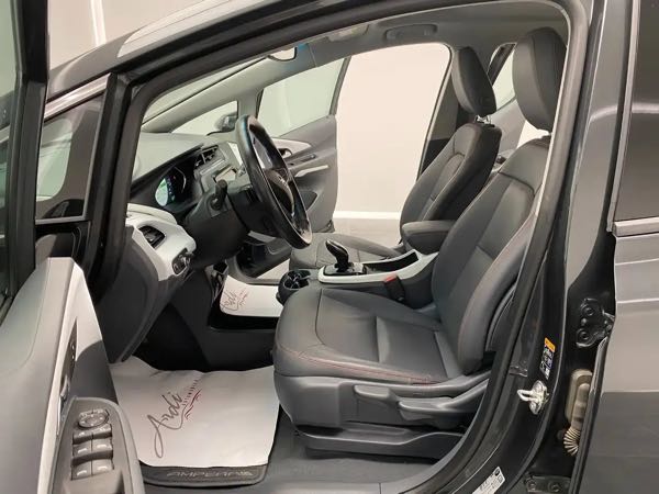 Opel Ampera-e *BOSE*SIEGES+VOL CHAUFF*LED*1ER PROP*GARANTIE*