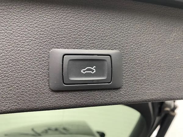 Audi Q2 1.6 TDiGARANTIE 12 MOIS*GPS*CUIR*1er PROPRIETAIRE*