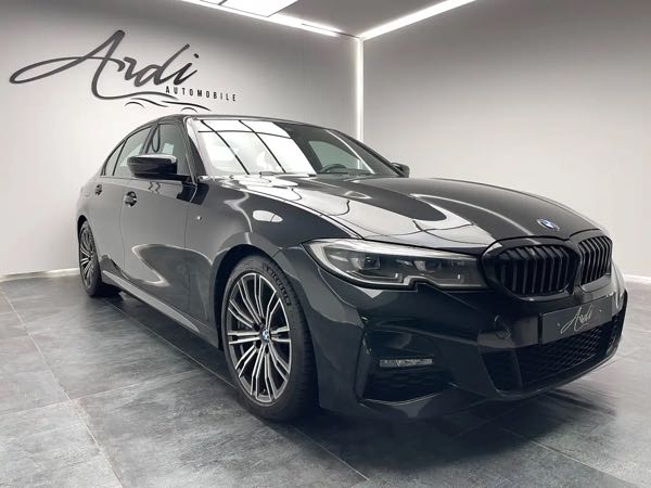 Bmw Serie 3 20 320i*PACK M*CARPLAY*FULL LED*1ER PROP*GARANTIE