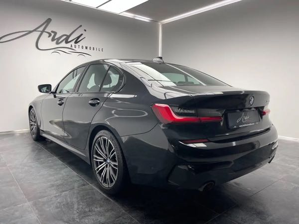 Bmw Serie 3 20 320i*PACK M*CARPLAY*FULL LED*1ER PROP*GARANTIE