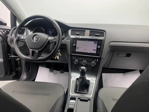 Volkswagen Golf 1.4 TSI*CARPLAY*CAMERA*1ER PROPRIETAIRE*GARANTIE*