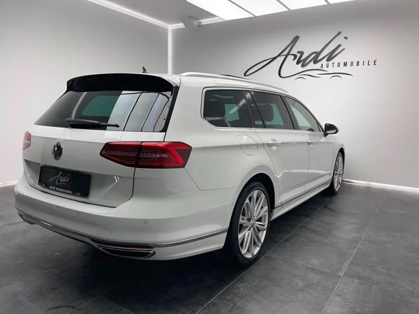Volkswagen Passat Variant 2.0 CR TDi*R LINE*CARPLAY*TOIT OUV*1 PROP*GARANTIE