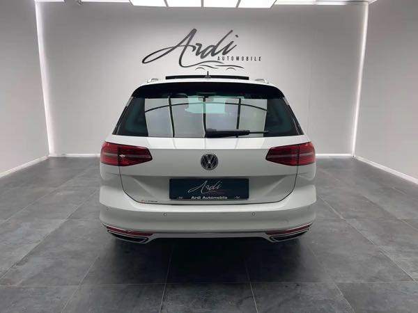 Volkswagen Passat Variant 2.0 CR TDi*R LINE*CARPLAY*TOIT OUV*1 PROP*GARANTIE