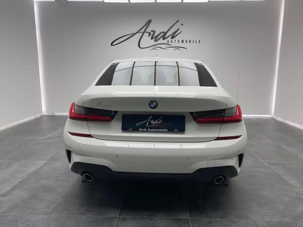 Bmw Serie 3 18 dA *GARANTIE 12 MOIS*PACK M*1er PROPRIETAIRE*