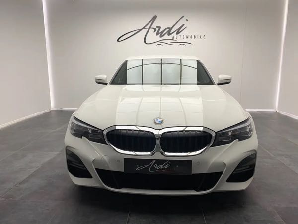 Bmw Serie 3 18 dA *GARANTIE 12 MOIS*PACK M*1er PROPRIETAIRE*