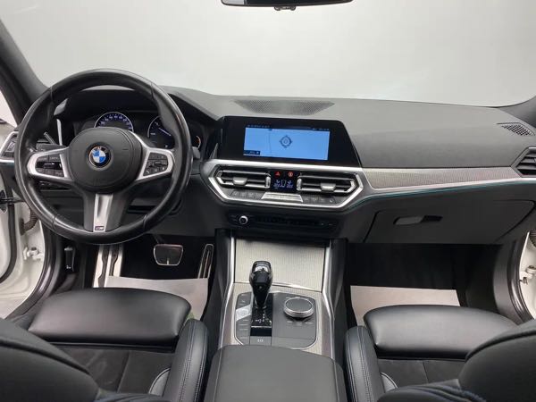 Bmw Serie 3 18 dA *GARANTIE 12 MOIS*PACK M*1er PROPRIETAIRE*