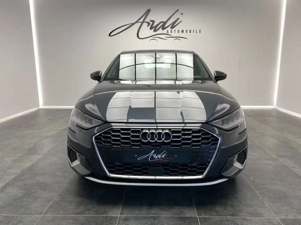 Audi A3 30 TFSI*41 000KM*CARPLAY*1ER PROPRIETAIRE*GARANTIE