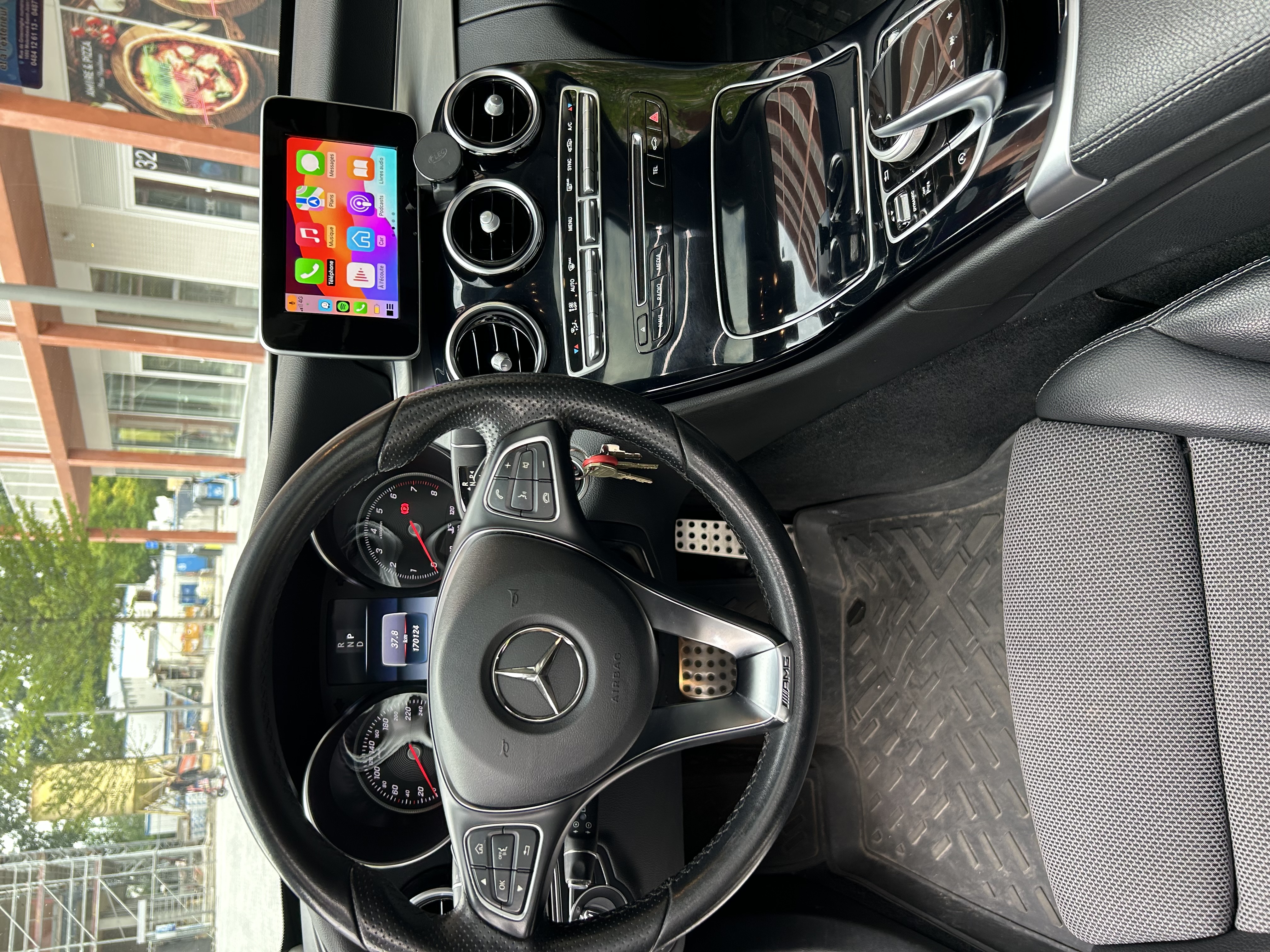 Mercedes-Benz Classe C IV (2) 180 AVANTGARDE LINE 9G-TRONIC