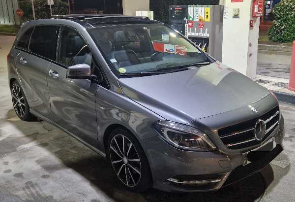 Mercedes-Benz Classe B II (2) 200 CDI FASCINATION
