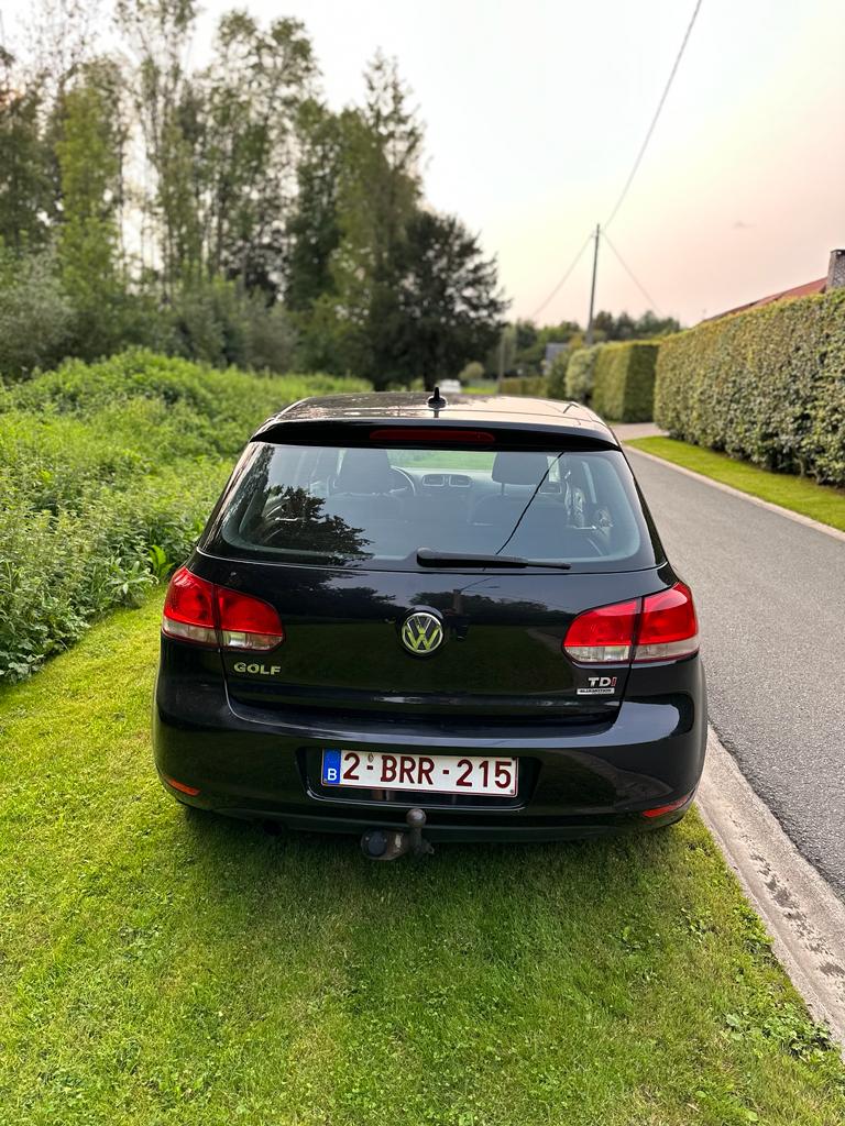Volkswagen Golf VI 1.6 TDI 105 BLUEMOTION