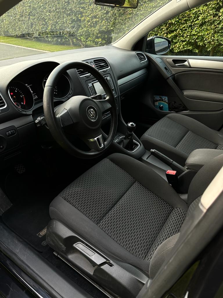 Volkswagen Golf VI 1.6 TDI 105 BLUEMOTION