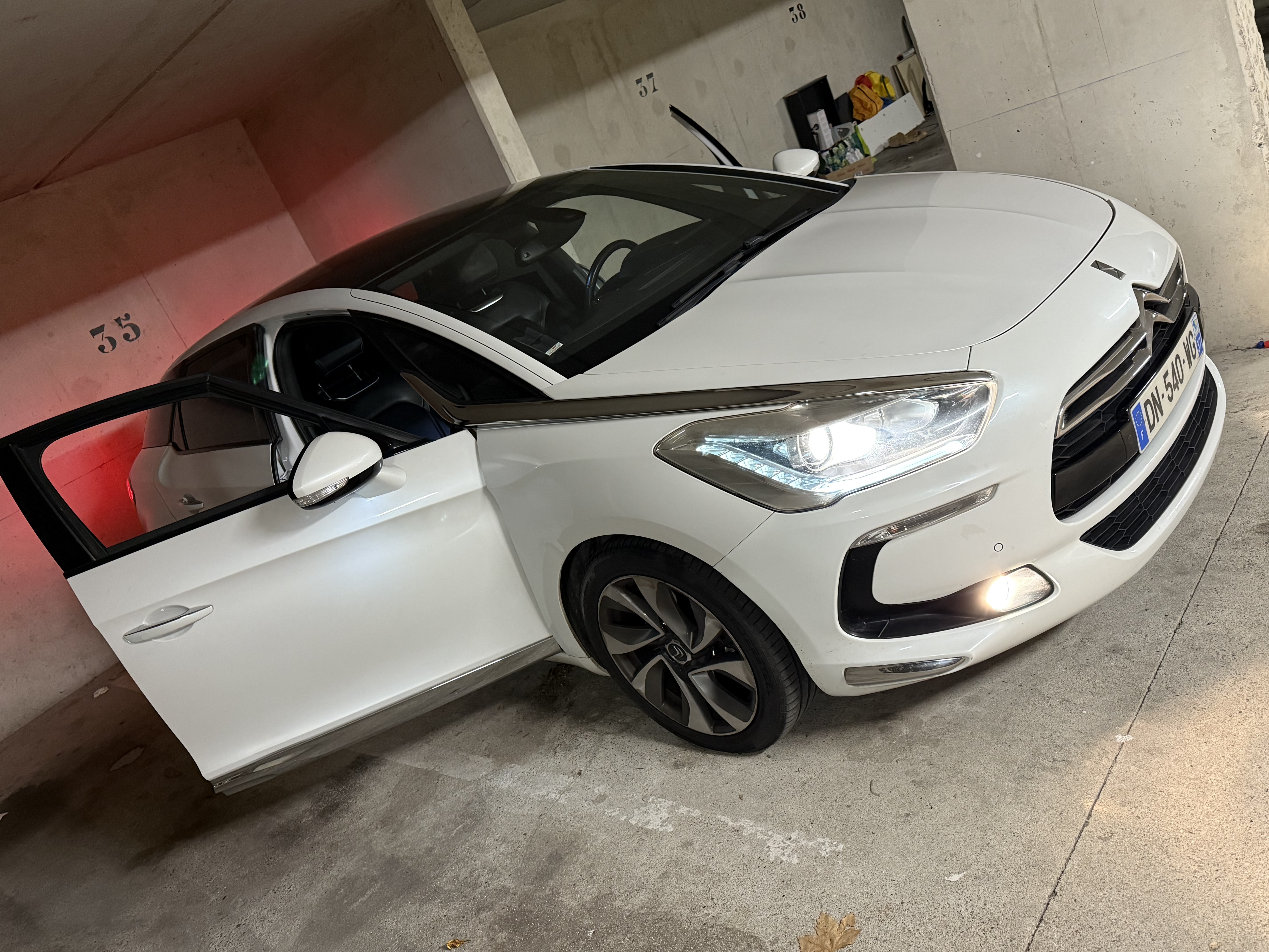 Ds 5 (2) 2.0 HDI 160 BE CHIC BV6