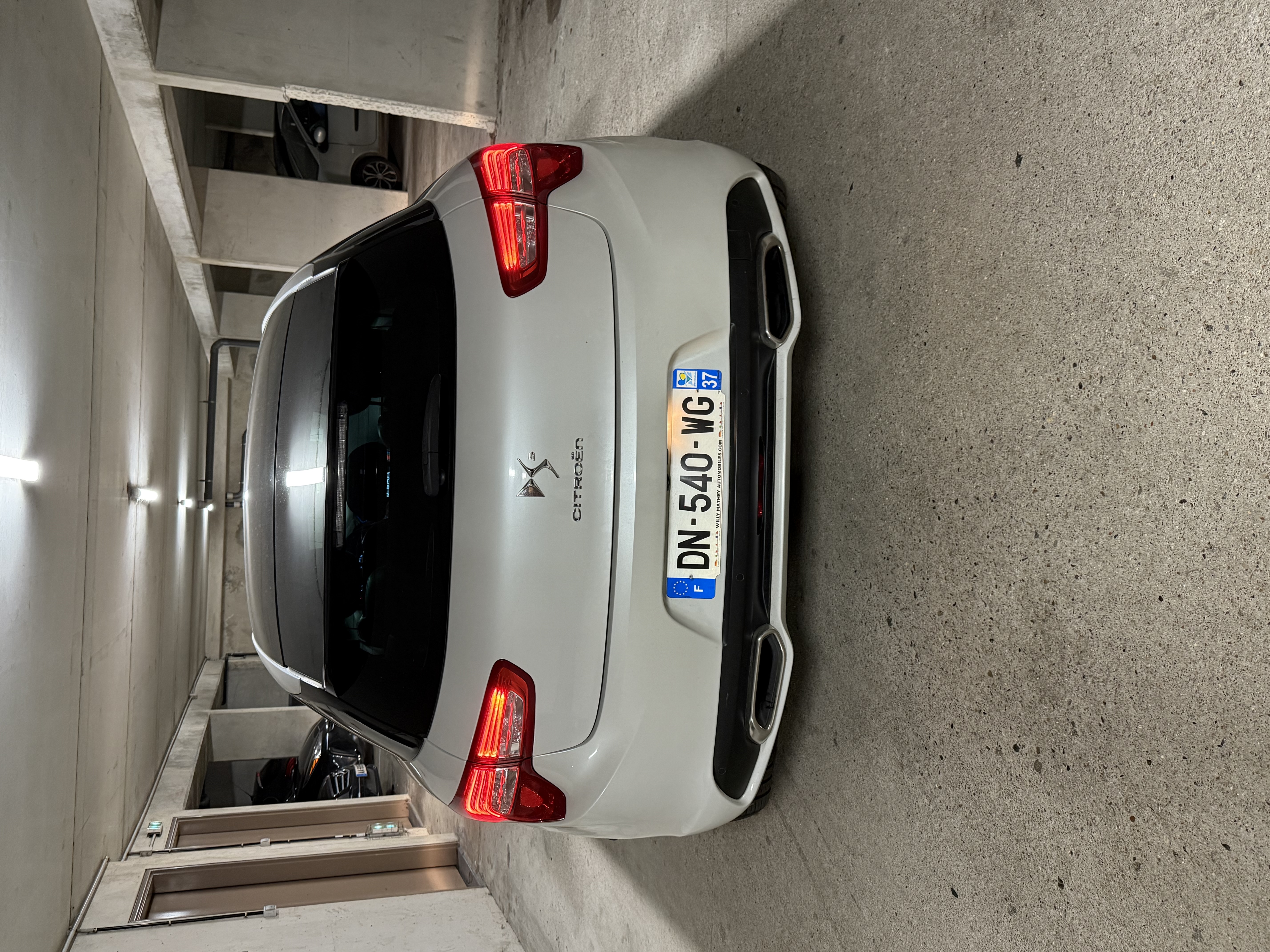 Ds 5 (2) 2.0 HDI 160 BE CHIC BV6