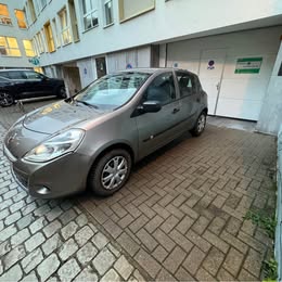 Renault Clio III (2) 1.2 75 AUTHENTIQUE 5P