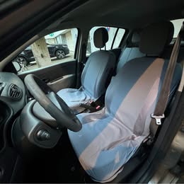 Renault Clio III (2) 1.2 75 AUTHENTIQUE 5P