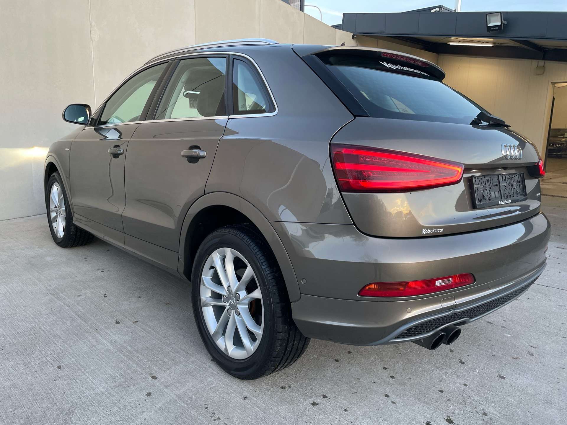 Audi Q3 2.0 TFSI Quattro S line tronic/cuir/Gps/Toit Pano