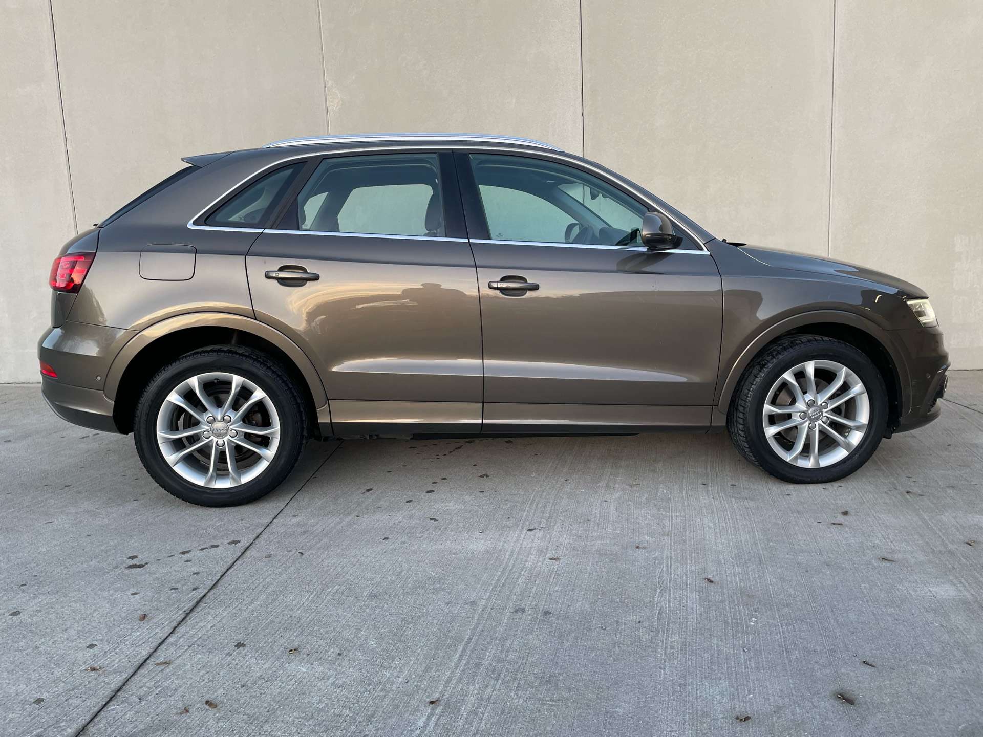 Audi Q3 2.0 TFSI Quattro S line tronic/cuir/Gps/Toit Pano