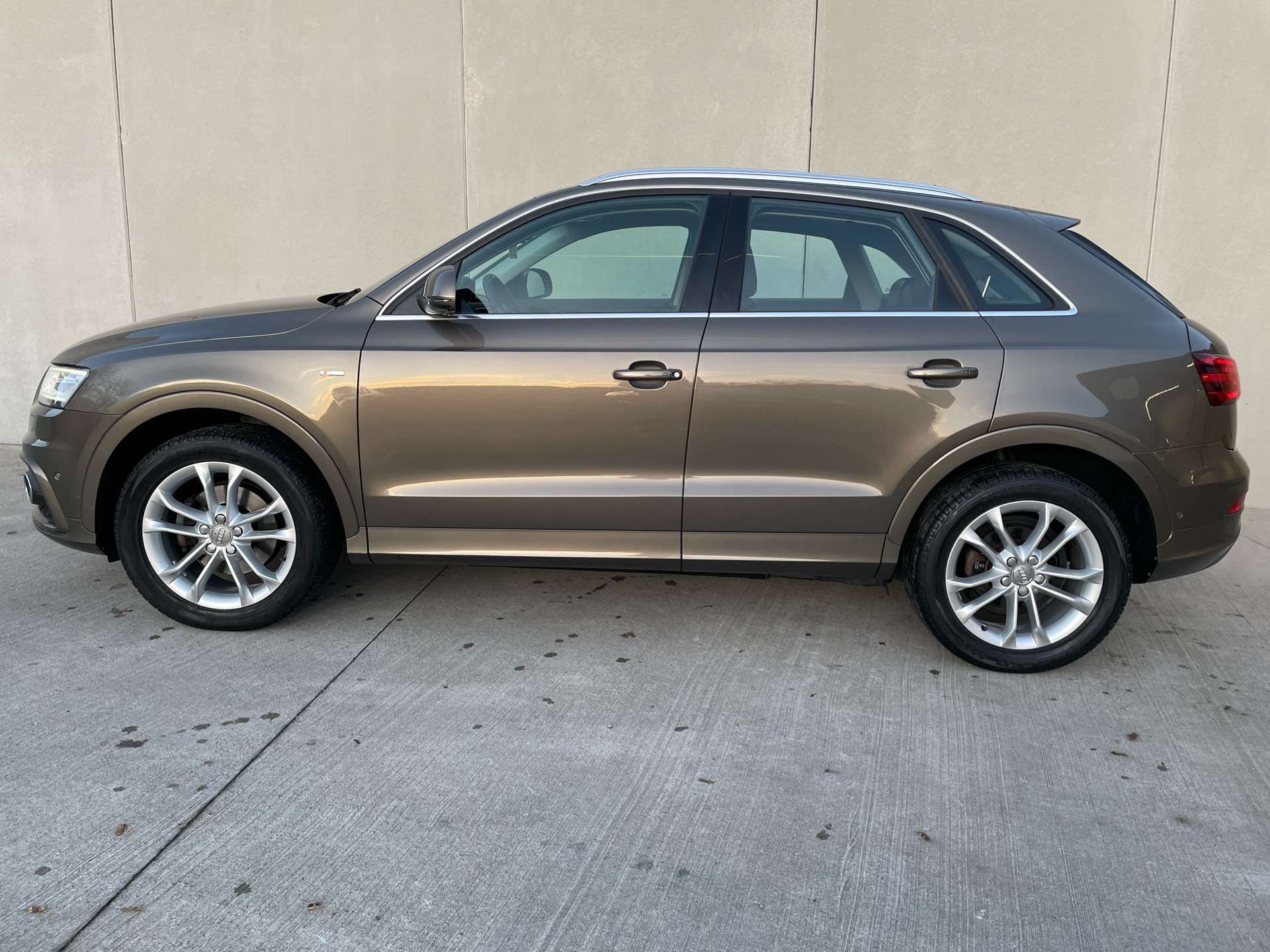Audi Q3 2.0 TFSI Quattro S line tronic/cuir/Gps/Toit Pano