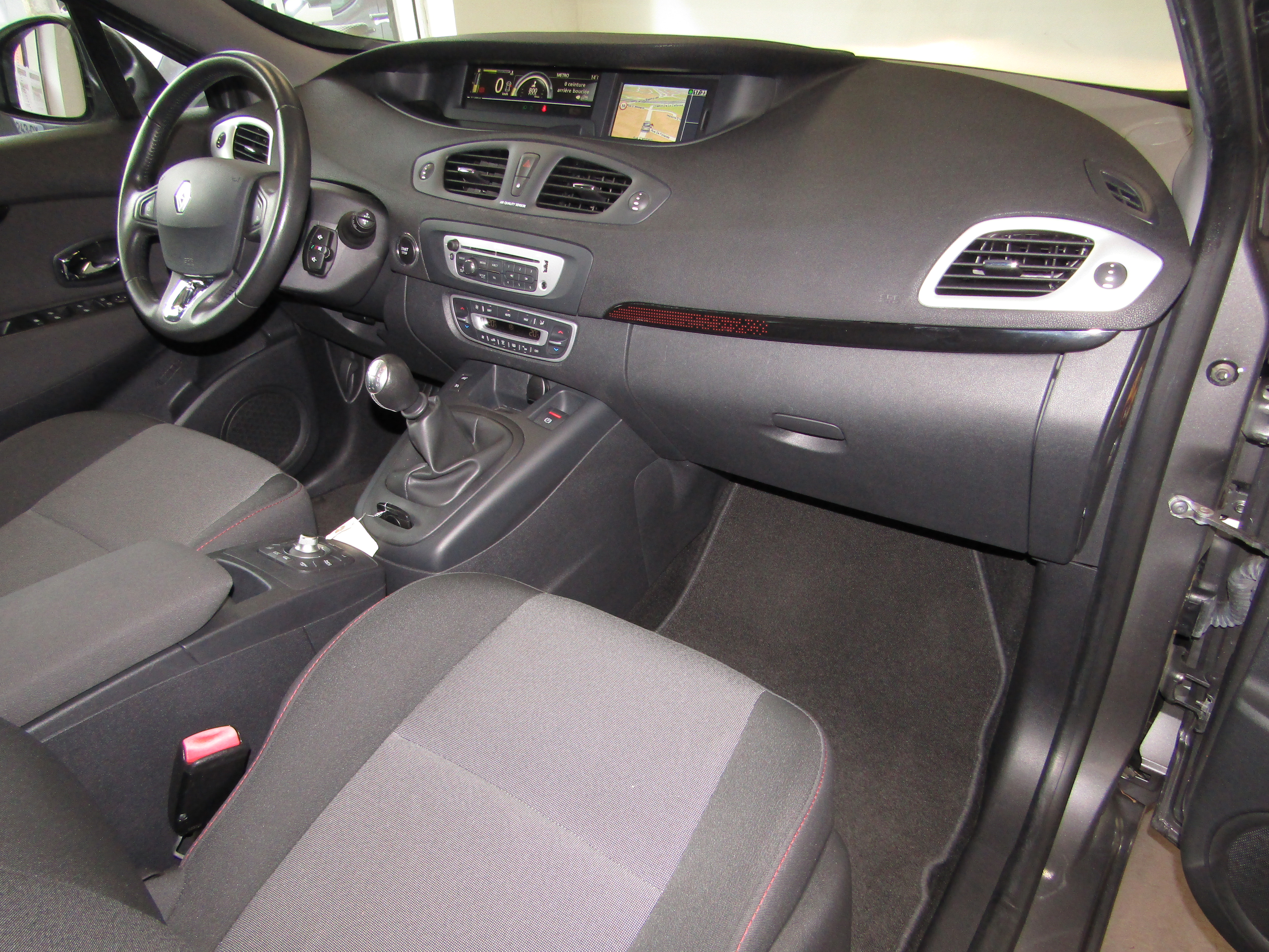 Renault Scenic III (3) 1.2 TCE 115 ENERGY EXPRESSION