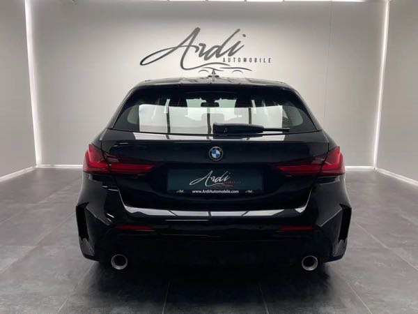 Bmw Serie 1 18 dAS*PACK M*GPS*LED AMBIANCE*1ER PROP*GARANTIE*