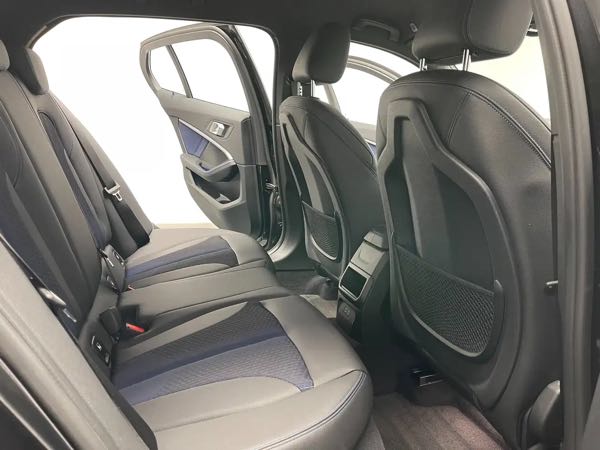 Bmw Serie 1 18 dAS*PACK M*GPS*LED AMBIANCE*1ER PROP*GARANTIE*