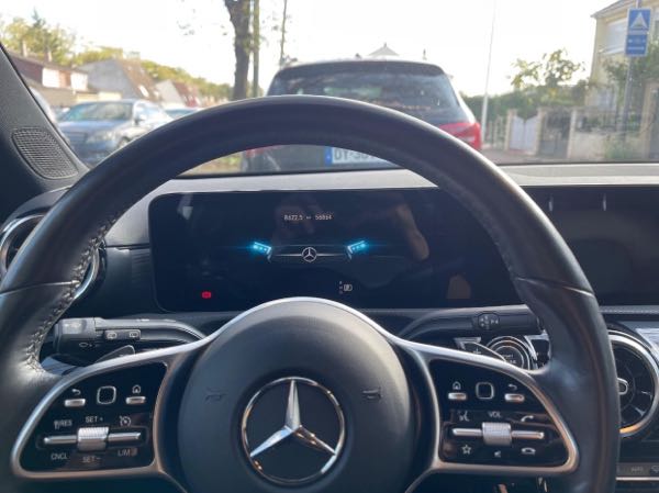 Mercedes-Benz Classe A IV BERLINE 200 D PROGRESSIVE LINE 8G-DCT