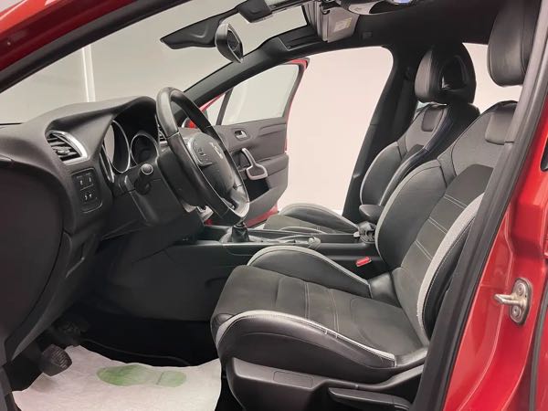 Ds 4 Crossback 1.2 PureTech*SOUND DENON*GPS*1ER PROP*GARANTIE*