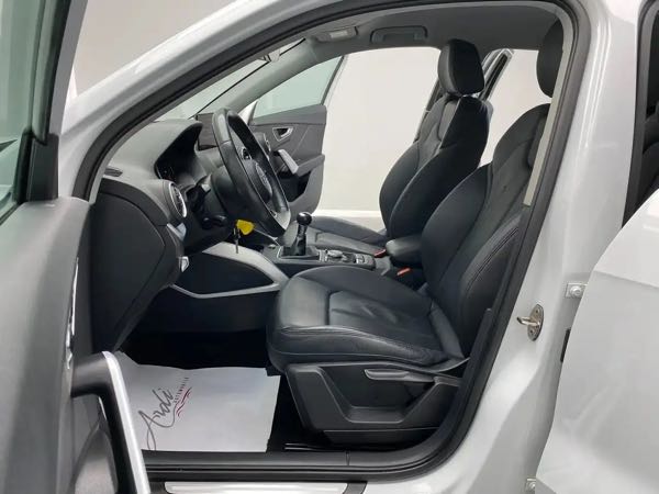 Audi Q2 30 TDi*GPS*LED*SIEGES CHAUFF*1ER PROP*GARANTIE*