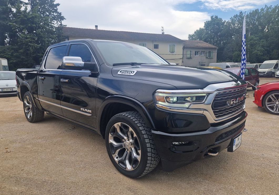 Dodge Ram 1500 LARAMIE SPORT PACK V8 5.7 HEMI