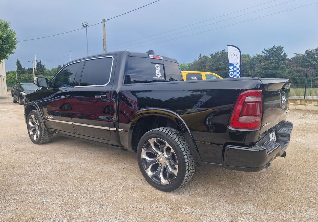 Dodge Ram 1500 LARAMIE SPORT PACK V8 5.7 HEMI
