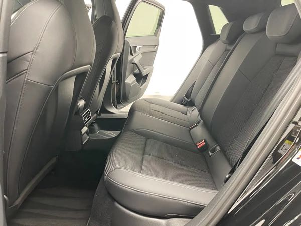 Audi A3 35 TDi S line tronic*22 000KM*CARPLAY*GARANTIE*