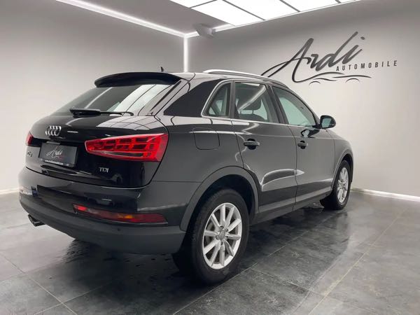Audi Q3 2.0 TDi*GPS*SIEGES CHAUFFANTS*LED*GARANTIE 12 MOIS