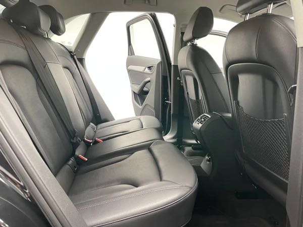 Audi Q3 2.0 TDi*GPS*SIEGES CHAUFFANTS*LED*GARANTIE 12 MOIS