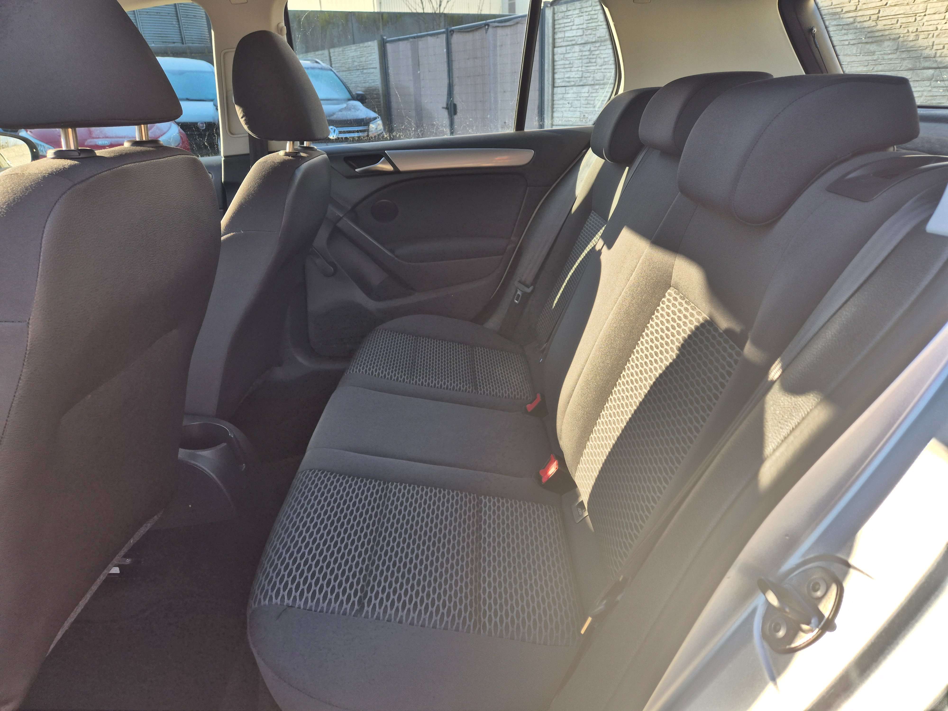 Volkswagen Golf 1.6 CR TDi BlueMotion//CLIM/USB/GARANTIE 12M