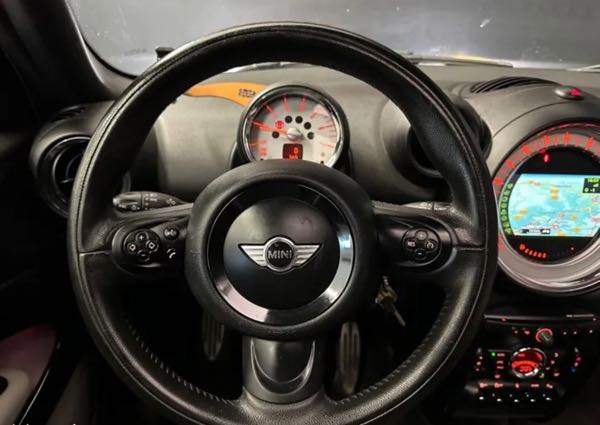 Mini Paceman R61 143 ch Cooper SD Pack Red Hot Chili
