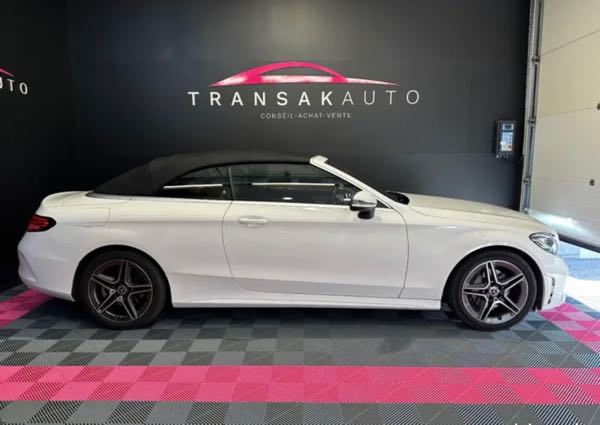 Mercedes-Benz Classe C Cabriolet 200 9G-Tronic AMG Line