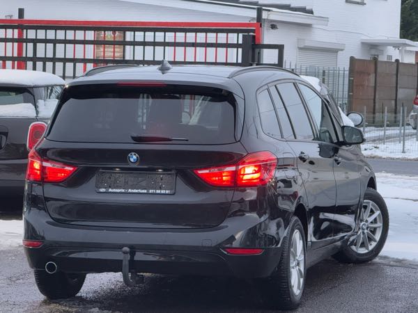 Bmw Serie 2 BMW 218 dA Gran Tourer Navi PDC Cuir 1Er Main Carnet Eu6B