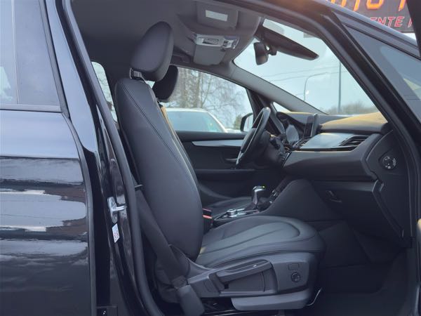 Bmw Serie 2 BMW 218 dA Gran Tourer Navi PDC Cuir 1Er Main Carnet Eu6B