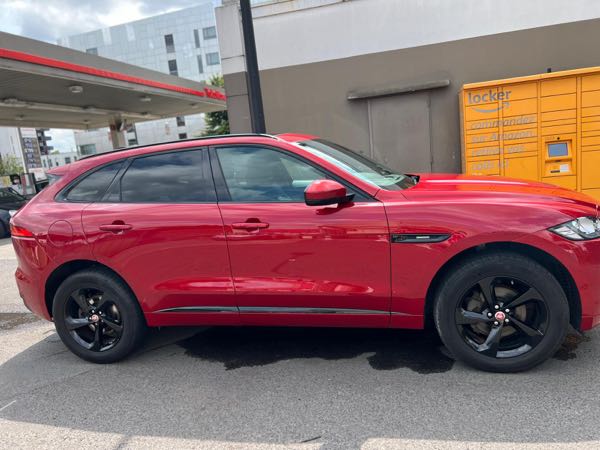 Jaguar F-pace 2.0 D 180 10CV PRESTIGE BVA