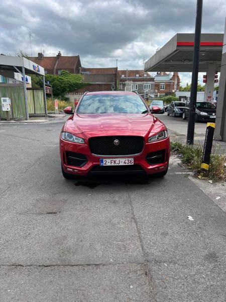 Jaguar F-pace 2.0 D 180 10CV PRESTIGE BVA
