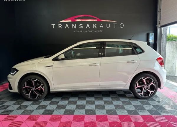 Volkswagen Polo 1.0 TSI 115 R-LINE BVM6