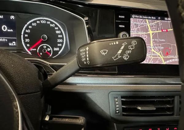 Volkswagen Polo 1.0 TSI 115 R-LINE BVM6